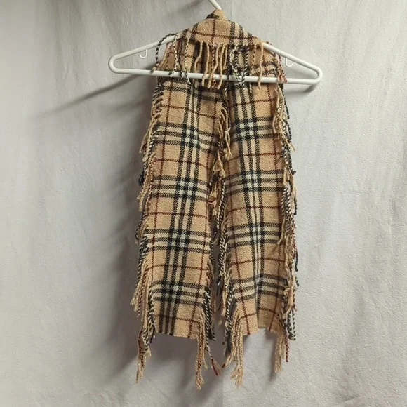 Burberry Scarf - Picture 3 of 4